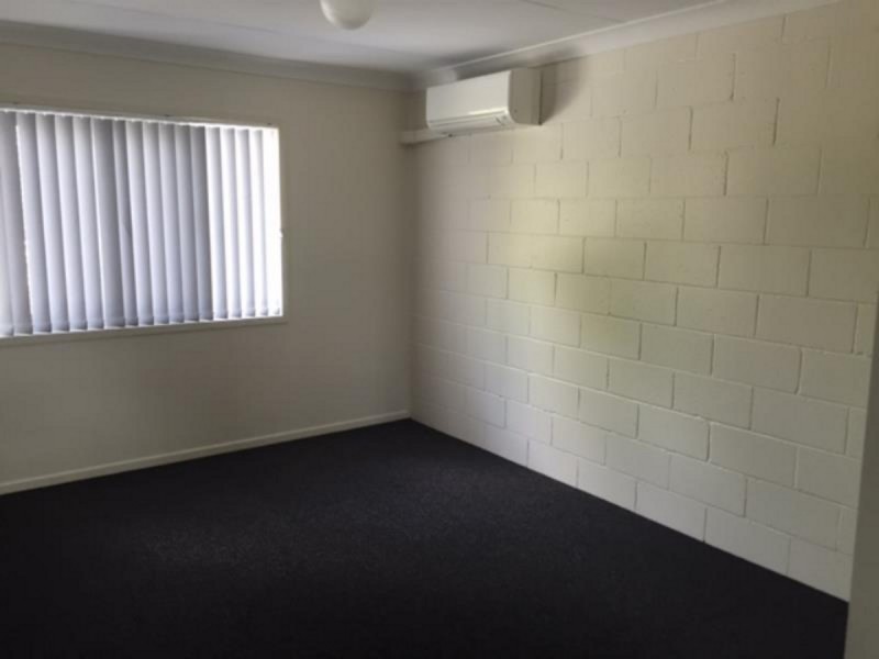 2/84 Spencer Street, The Range QLD 4700